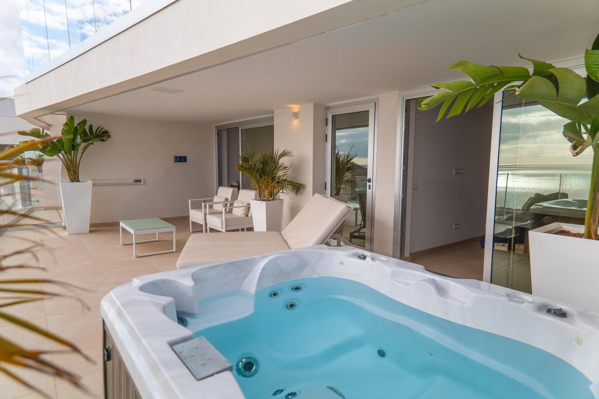 Grand Horizon Luxury Boutique Apartments Пуерто Рико Екстериор снимка